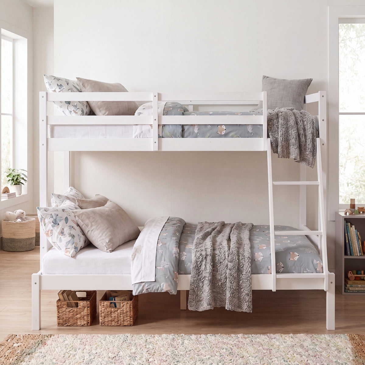 Sydney Triple Sleeper Bunk Bed - White