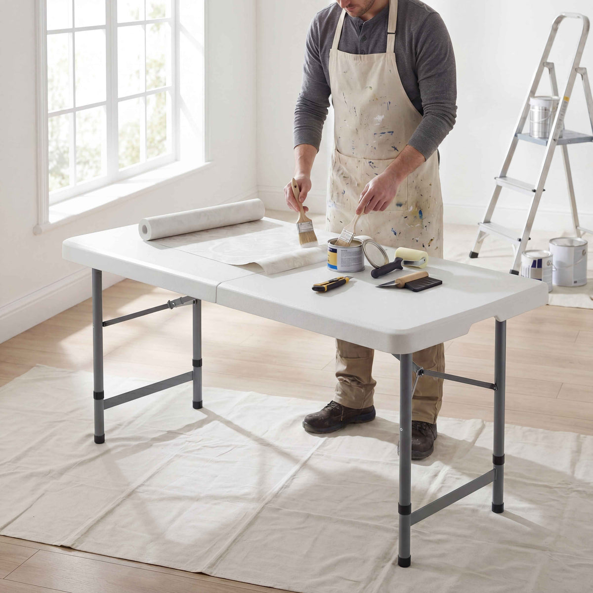 Folding 4ft Table