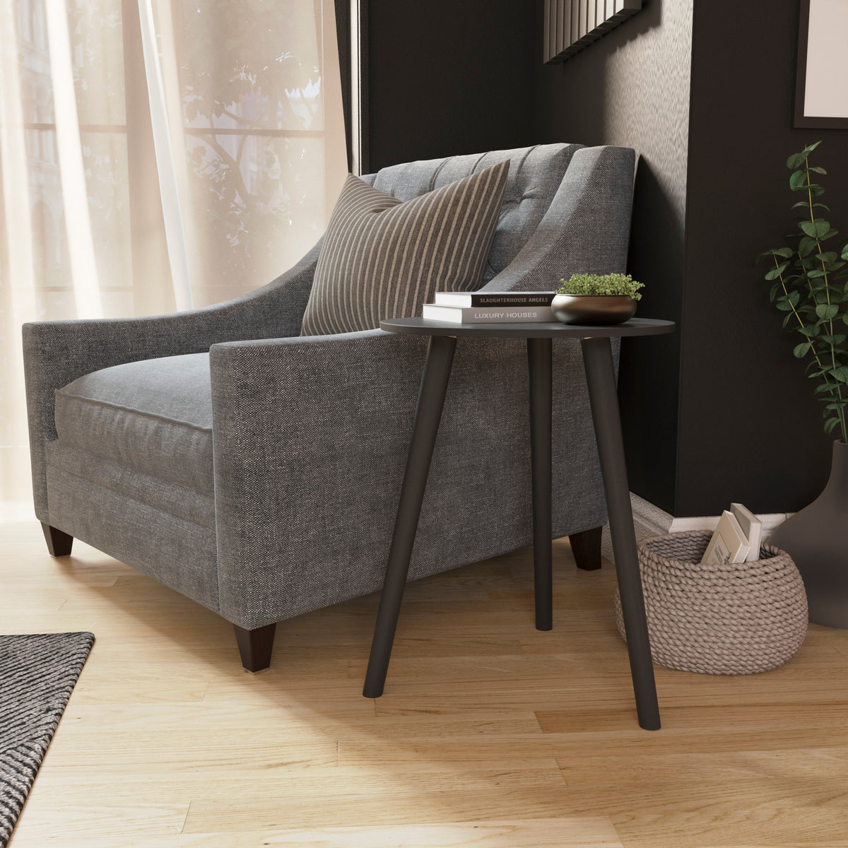 Round Side Table - Black