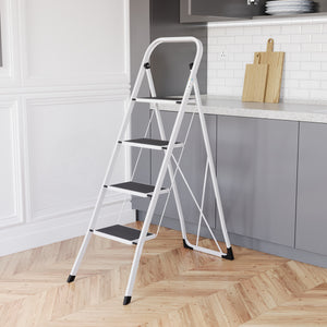4-Step Ladder With Anti-Slip Matti-Slip Mat                                                      Product Colour: White, Black
