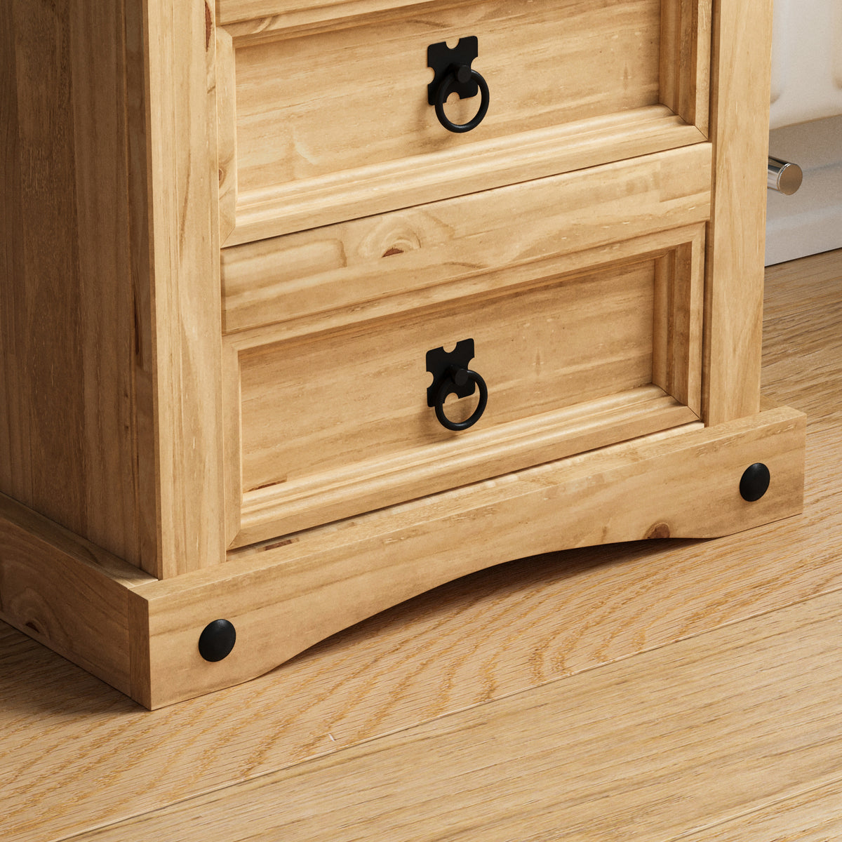 Corona 5-Drawer Narrow Chest