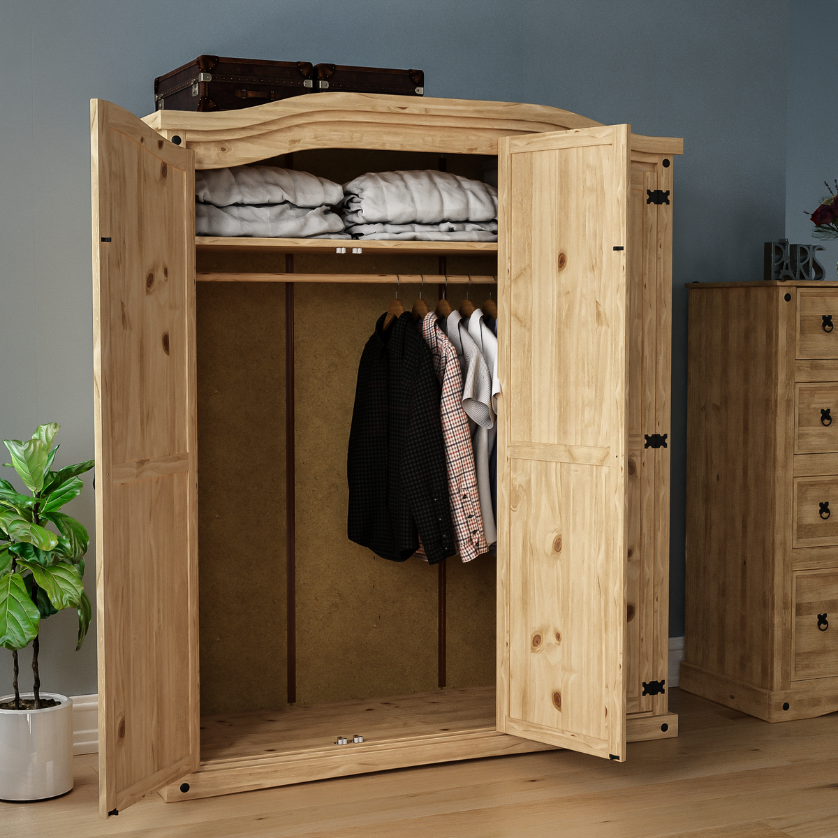 Corona 3-Door Wardrobe